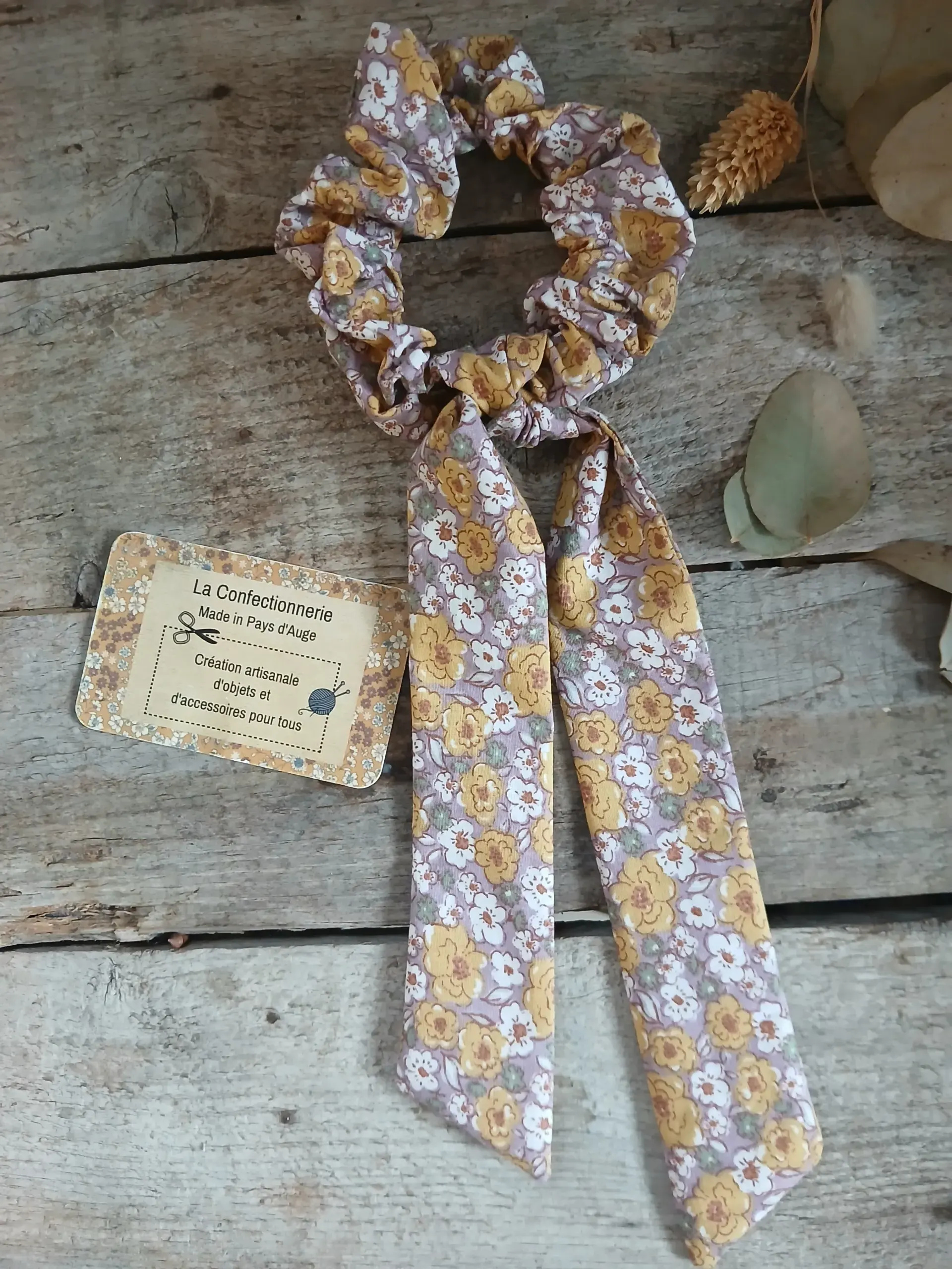 Chouchou / Scrunchie avec grand nœud amovible - parme fleuri jaune