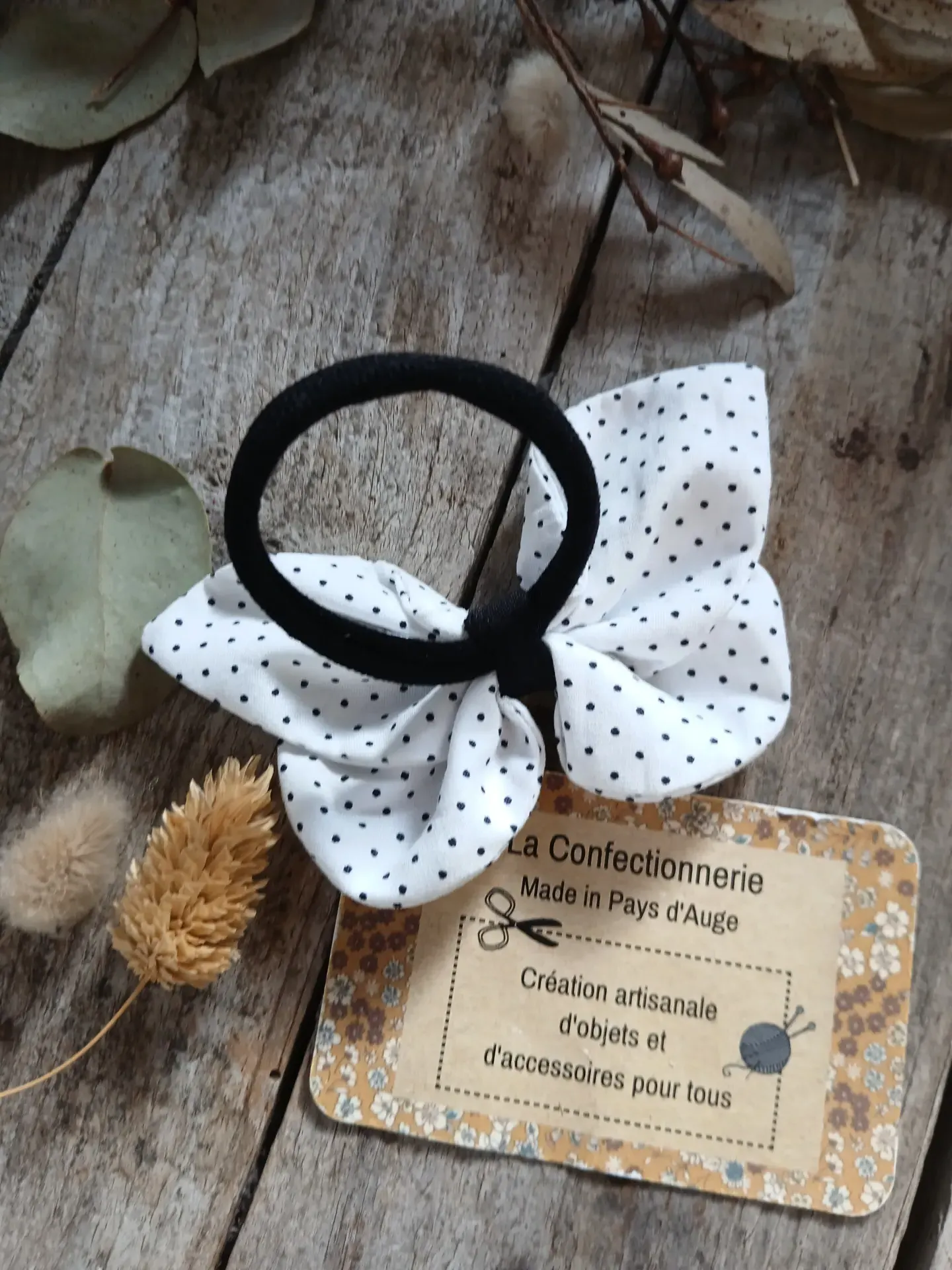 Élastique à cheveux papillon - blanc à pois noirs – Image 2