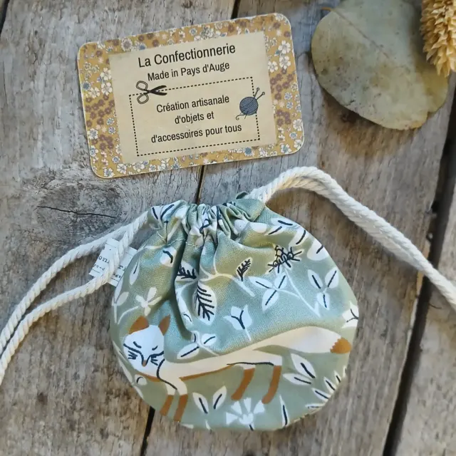 Pochette à savon ou shampoing solide – Tissu enduit – Renard vert sauge