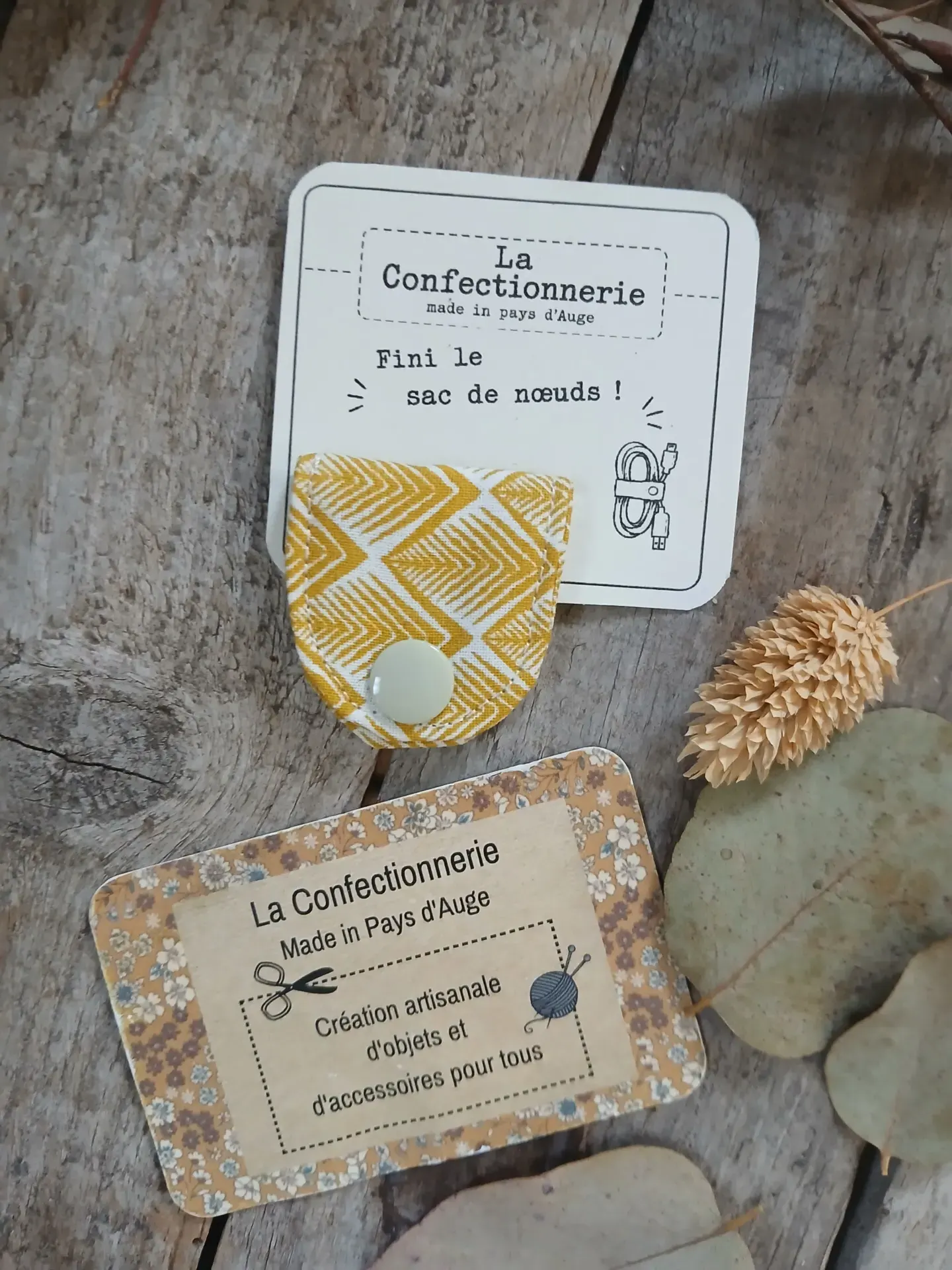 Attache-câble en tissu molletonné – Graphique jaune moutarde