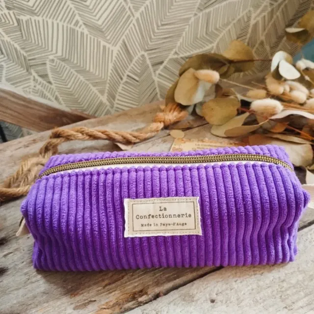 trousse rectangle velours violet