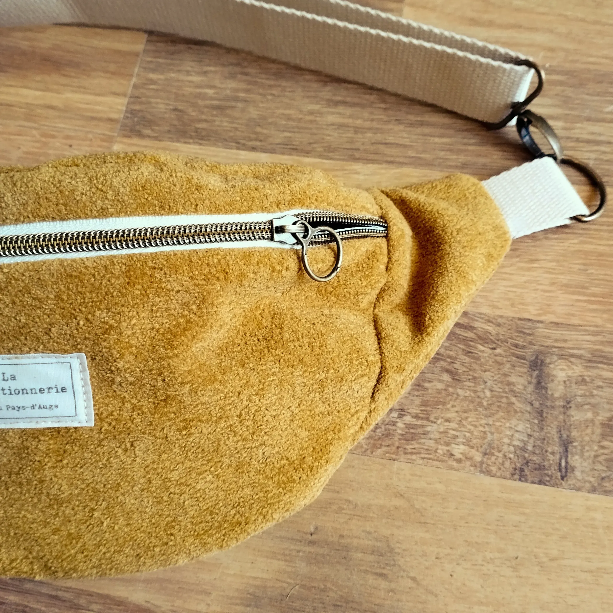 Banane ocre tout doux – Image 2