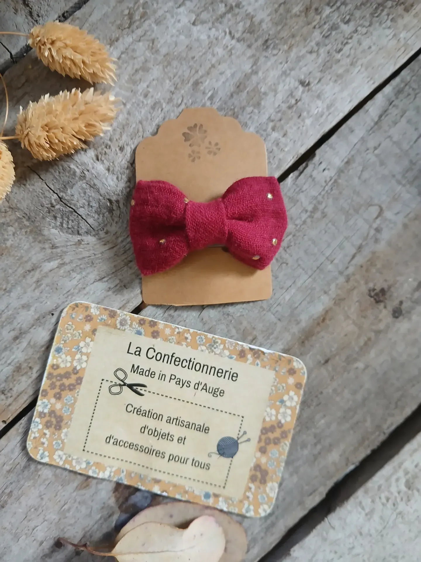 Petite barrette anti-glisse pour bébé et enfant - Gaze de coton rouge grenat pois dorés